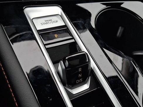 New 2026 Volkswagen Atlas Peak Edition image 8