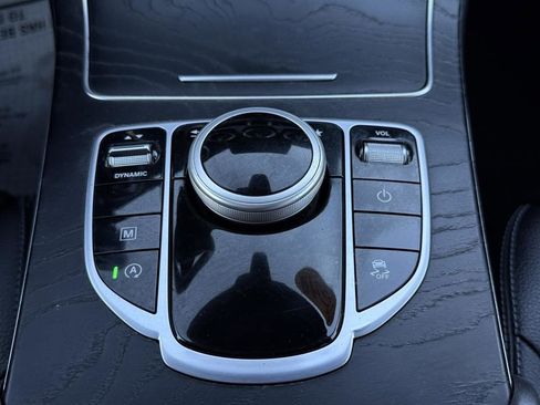 Used 2019 Mercedes-Benz GLC 300 4MATIC image 58