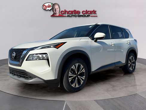 Used 2023 Nissan Rogue SV AWD/4WD image 1