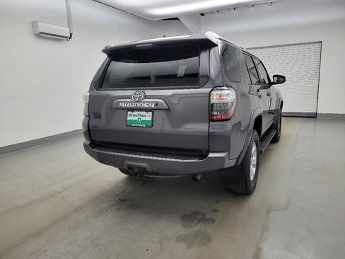 Used 2017 Toyota 4Runner SR5 image 7