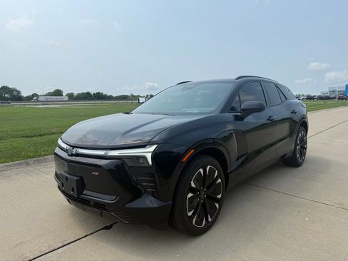 Used 2024 Chevrolet Blazer EV RS AWD/4WD image 10