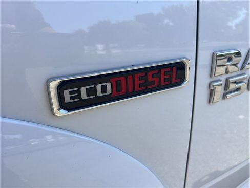 Used 2014 RAM 1500 Laramie w/ Convenience Group AWD/4WD image 12