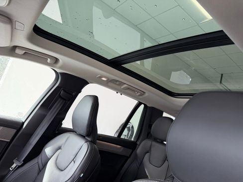 New 2026 Volvo XC90 T8 Ultra w/ Protection Package Premier image 12