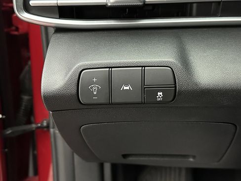 Used 2023 Hyundai Elantra SEL w/ Convenience Package image 22