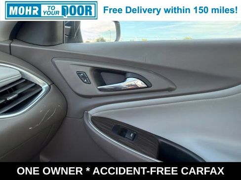 Used 2019 Chevrolet Malibu Premier FWD image 31