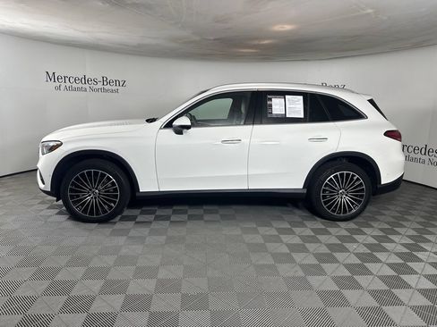Certified 2026 Mercedes-Benz GLC 300 image 4