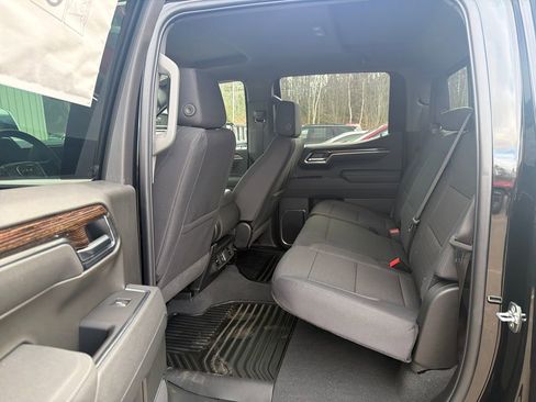 New 2026 GMC Sierra 1500 SLE w/ Preferred Package AWD/4WD image 21