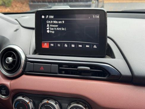 Used 2019 MAZDA MX-5 Miata Grand Touring image 13