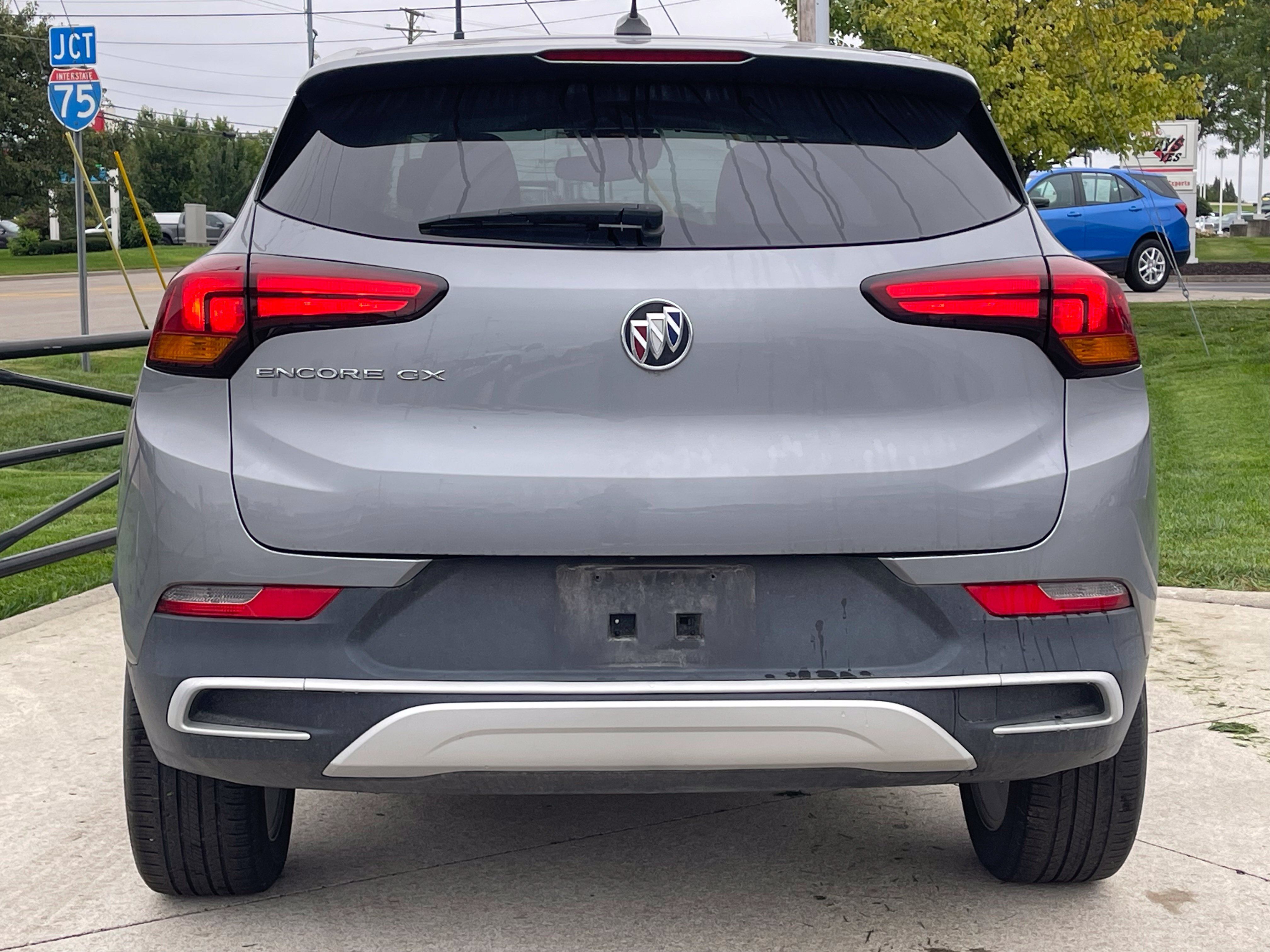 Used 2023 Buick Encore GX Preferred w/ Cold Weather Comfort Package FWD image 6