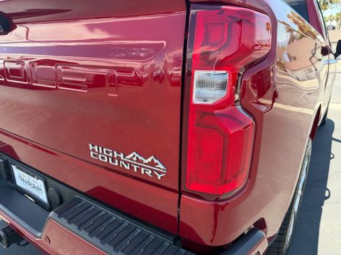 Used 2023 Chevrolet Silverado 1500 High Country w/ High Country Premium Package AWD/4WD image 34