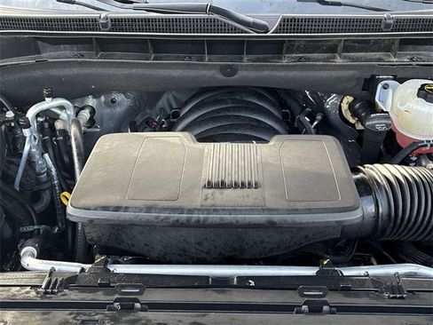 Certified 2025 Cadillac Escalade ESV Sport w/ Touring Package image 30