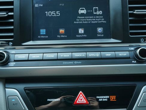 Used 2018 Hyundai Elantra SEL image 37