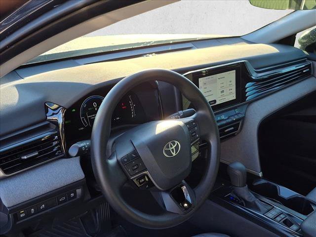 Used 2026 Toyota Camry LE FWD image 9