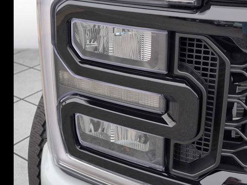 New 2026 Ford F250 Lariat w/ Black Appearance Package image 15