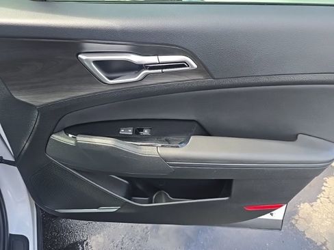 Used 2024 Kia Sportage X-Line w/ X-Line Premium Package image 32