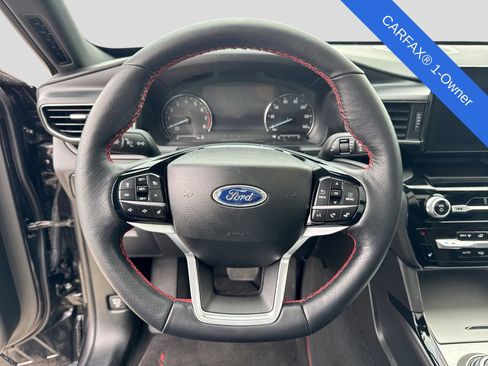 Used 2024 Ford Explorer ST-Line w/ Class IV Trailer Tow Package AWD/4WD image 28