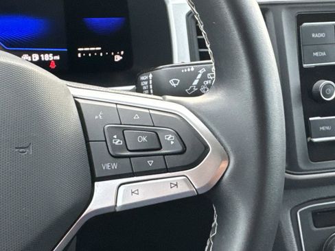 Certified 2023 Volkswagen Atlas SE image 18