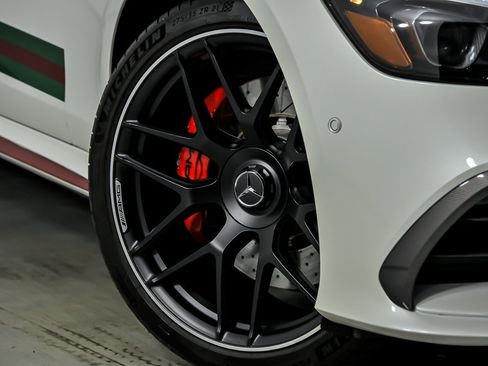 Used 2023 Mercedes-Benz AMG GT 43 image 4