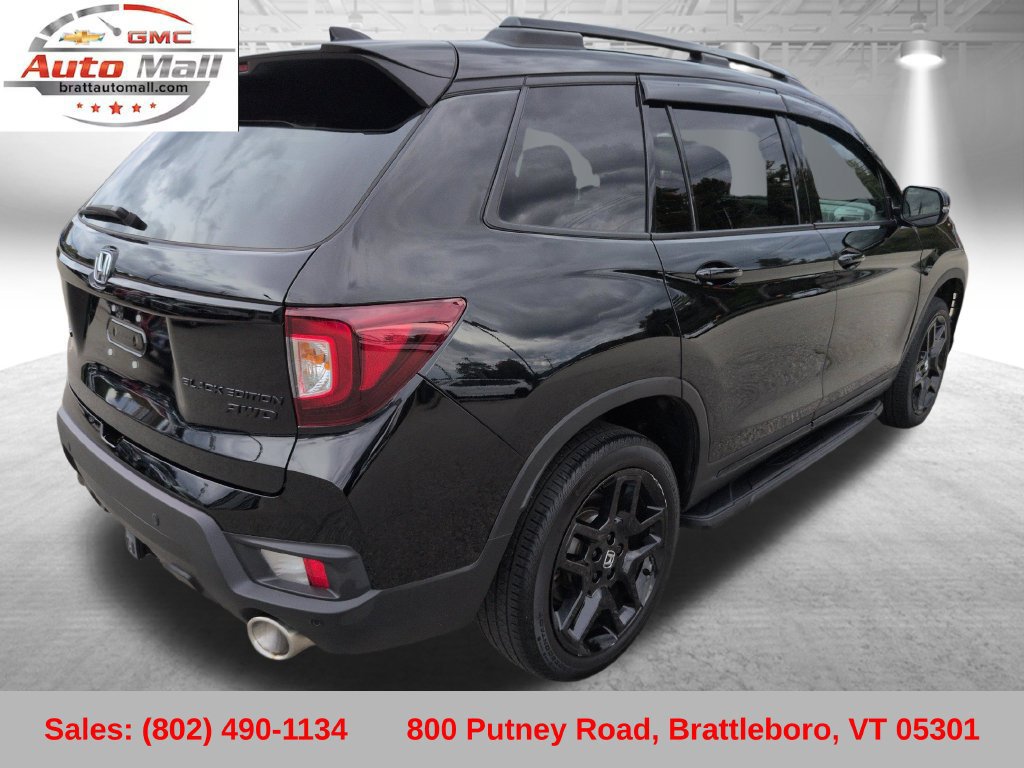 Used 2025 Honda Passport Black Edition image 7