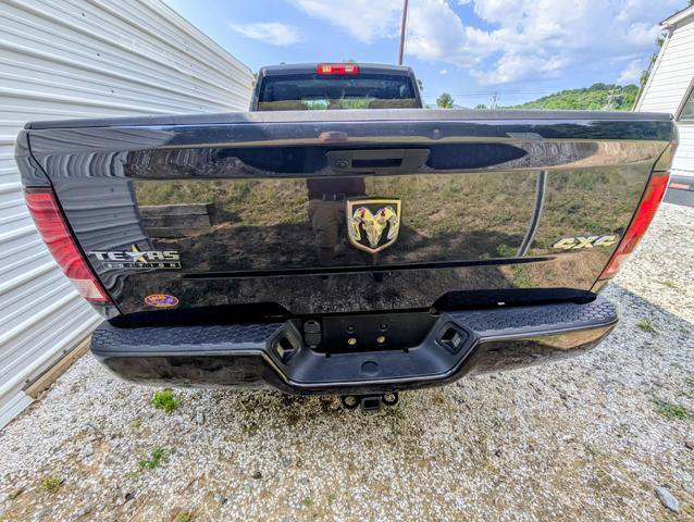 Used 2019 RAM 1500 Express AWD/4WD image 16
