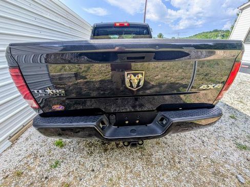 Used 2019 RAM 1500 Express AWD/4WD image 16