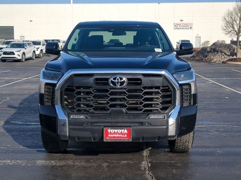 Used 2022 Toyota Tundra SR5 w/ TRD Off-Road Premium Package image 4