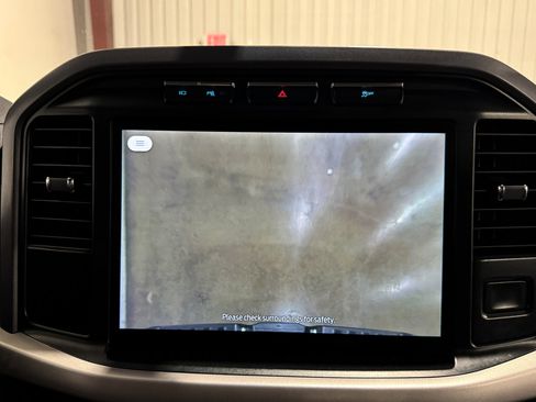 Used 2023 Ford F150 Lightning XLT image 35