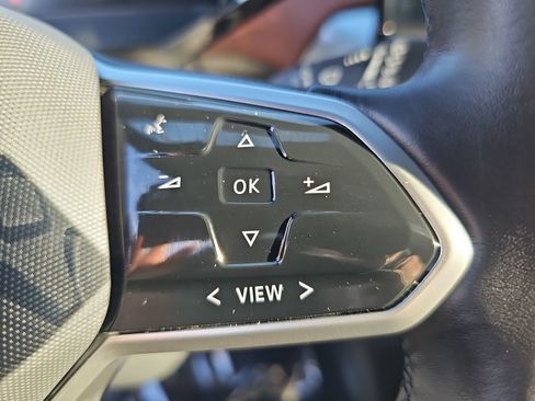 Used 2022 Volkswagen ID.4 Pro S image 18