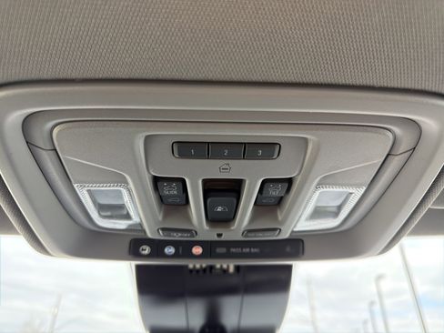 Used 2024 GMC Sierra 1500 Denali image 28