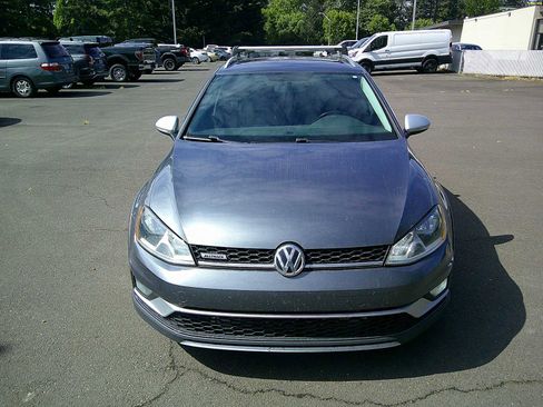 Used 2017 Volkswagen Golf Alltrack S AWD/4WD image 7