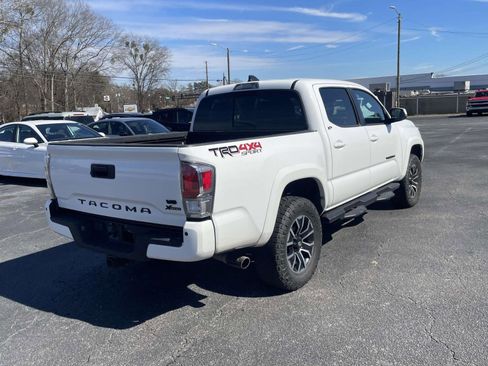 Used 2023 Toyota Tacoma TRD Sport w/ TRD Premium Sport Package image 3