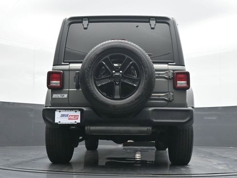 Used 2021 Jeep Wrangler Unlimited Sport image 20