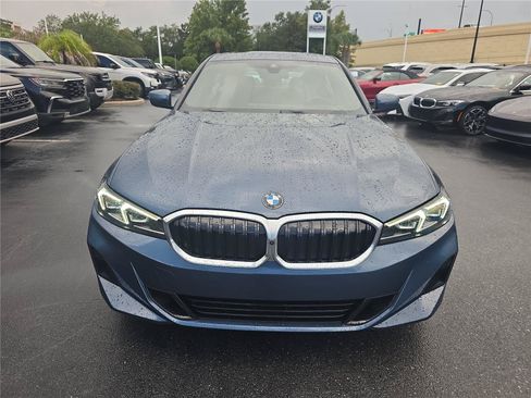 Used 2026 BMW 330i Sedan RWD image 2