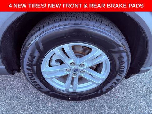 Used 2020 Ford Explorer XLT w/ Class III Trailer Tow Package image 4