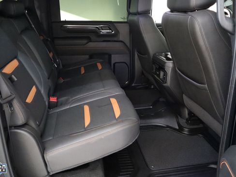 Used 2024 GMC Sierra 2500 AT4 w/ AT4 Premium Plus Package image 29