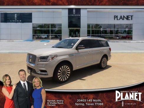 Used 2021 Lincoln Navigator Reserve w/ Luxury Package RWD image 1