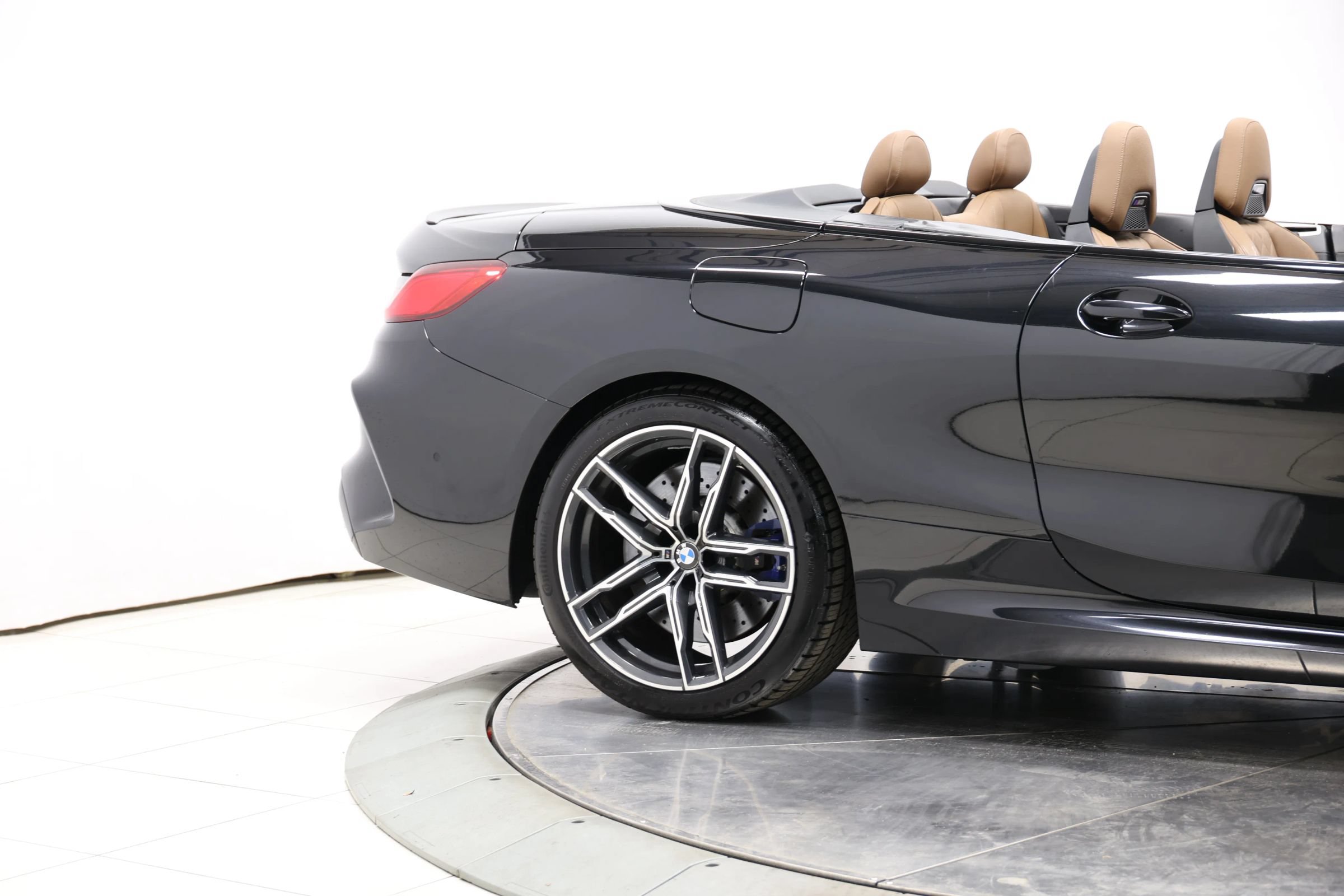 Used 2020 BMW M8 Convertible w/ Driving Assistance Package AWD/4WD image 59