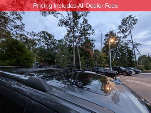 Used 2018 Ford Expedition Limited w/ Equipment Group 301A RWD image 9
