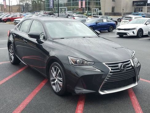 Used 2019 Lexus IS 300 300 w/ Accessory Package 2 image 3