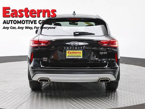 Used 2023 INFINITI QX50 Luxe AWD/4WD image 6