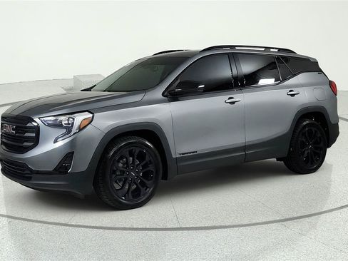 Used 2021 GMC Terrain SLT w/ Elevation Edition FWD image 3
