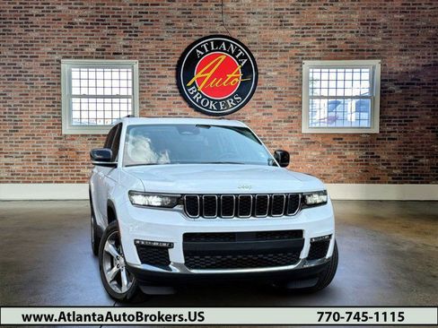 Used 2022 Jeep Grand Cherokee L Limited image 1