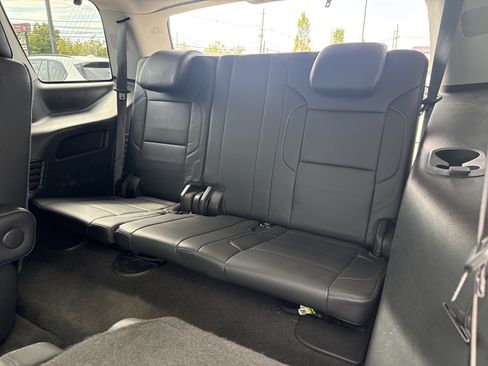 Used 2018 Chevrolet Tahoe LT w/ LT Signature Package AWD/4WD image 27