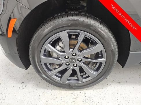 Used 2024 Chevrolet Equinox RS AWD/4WD image 9