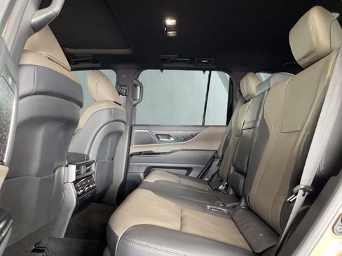 Certified 2025 Lexus LX 700h Overtrail AWD/4WD image 11