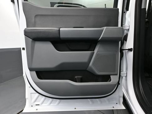 Used 2023 Ford F350 XLT AWD/4WD image 35