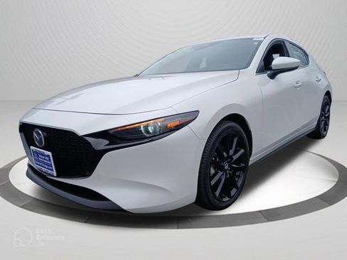 Used 2024 MAZDA MAZDA3 s FWD image 6