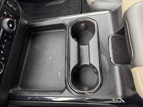 Used 2025 Chevrolet Silverado 2500 ZR2 w/ Technology Package image 20