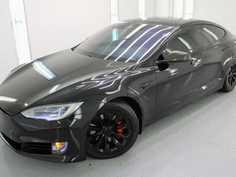 Used 2017 Tesla Model S 75D image 2
