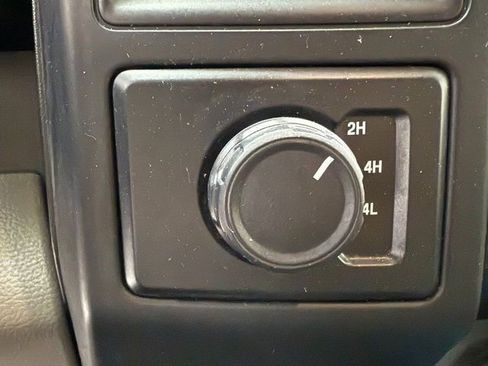 Used 2020 Ford F150 XL w/ Equipment Group 101A Mid image 13